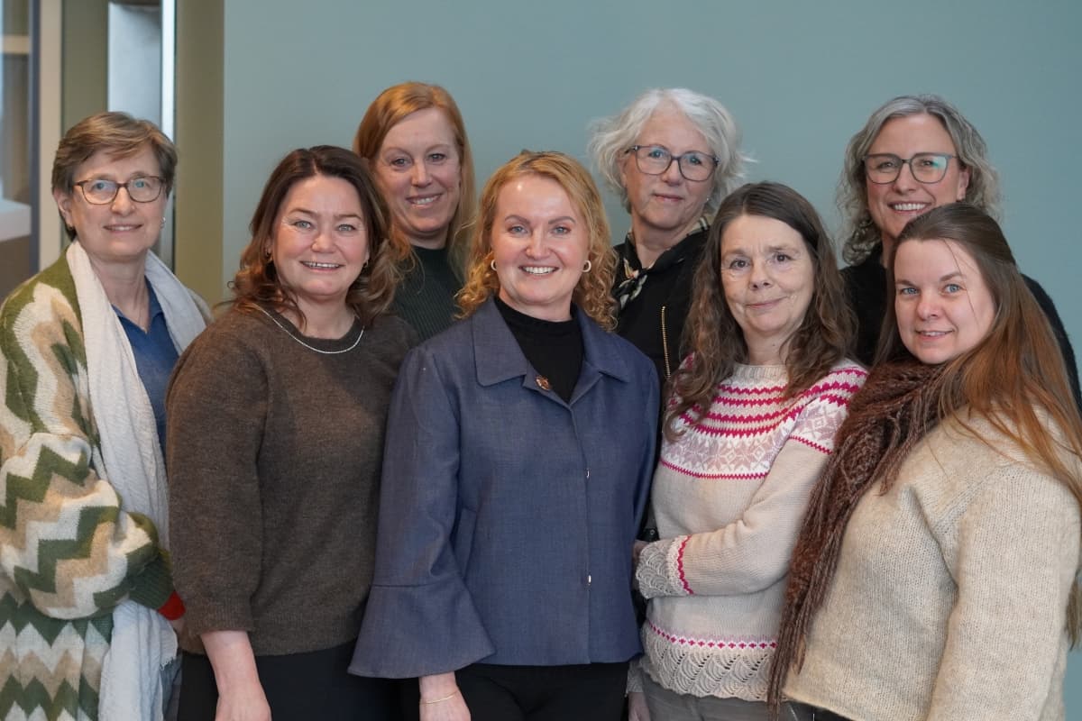 nger Johanne Olsen, Liv Hatlen, Cecilie Aanensen Nordal, Louise Gangsø-Bolstad, enhetsleder Kristin Evensen, avdelingsleder Ania Ordon Boye, Frida Merete Hallund Kristoffersen, Gro Dahle Jacobsen 