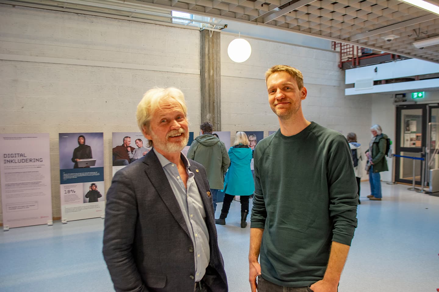 Skodespelar Johannes Joner og Knut Jagels, rådgjevar ved Senter for likestilling ved Universitetet i Agder
