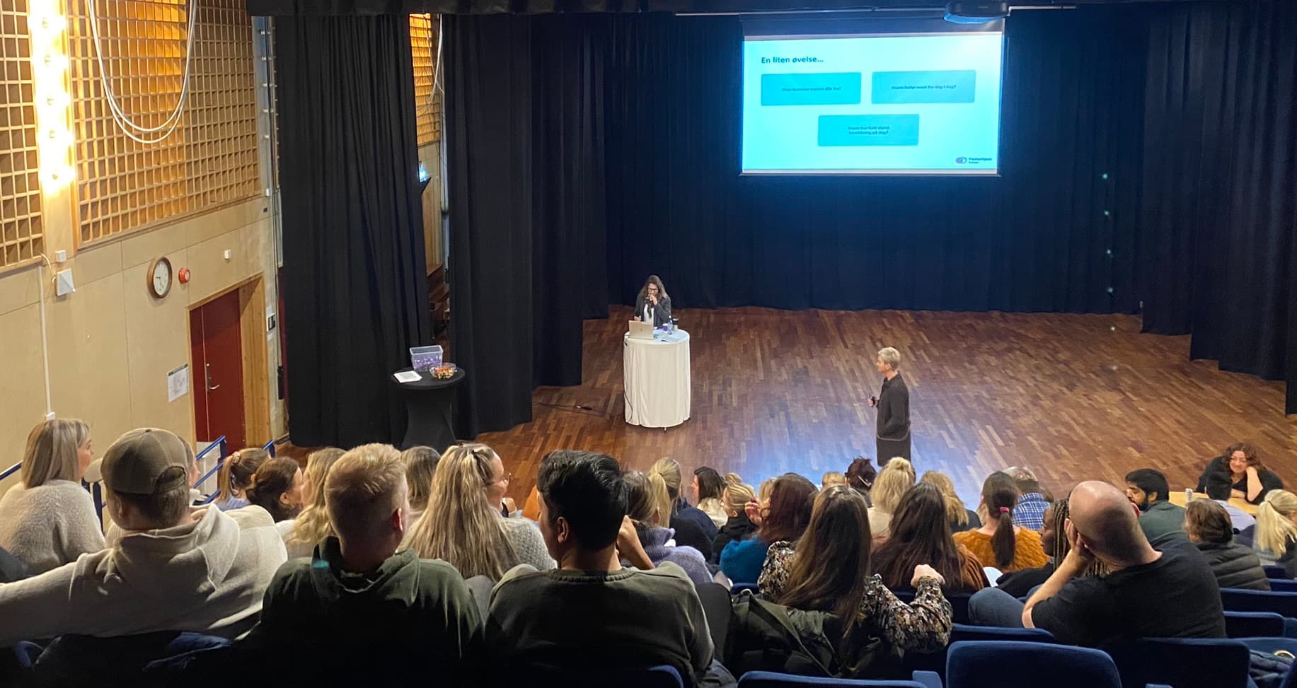 Syv kommuner på fagdag med fosterhjemstjenesten